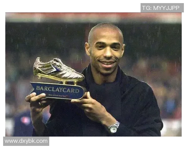 十年前法国足球巨星的巅峰时刻与辉煌回顾