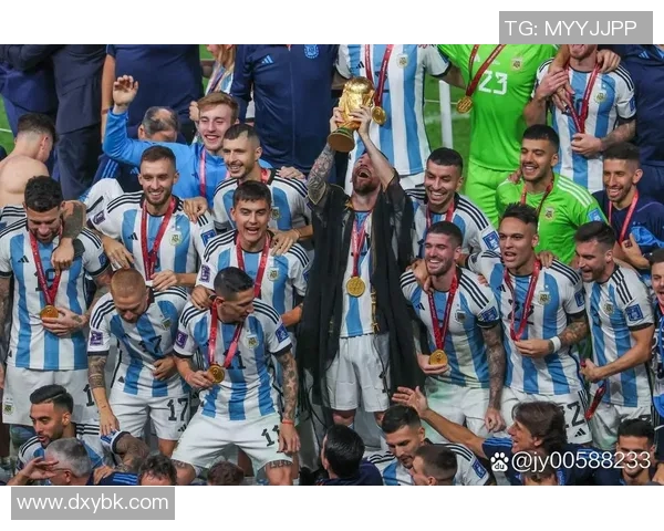 2000年足球世界球星排名盘点及其影响力分析