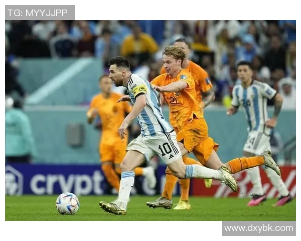 历届足球巨星风采集锦 全球十位最具影响力球员精彩瞬间展示